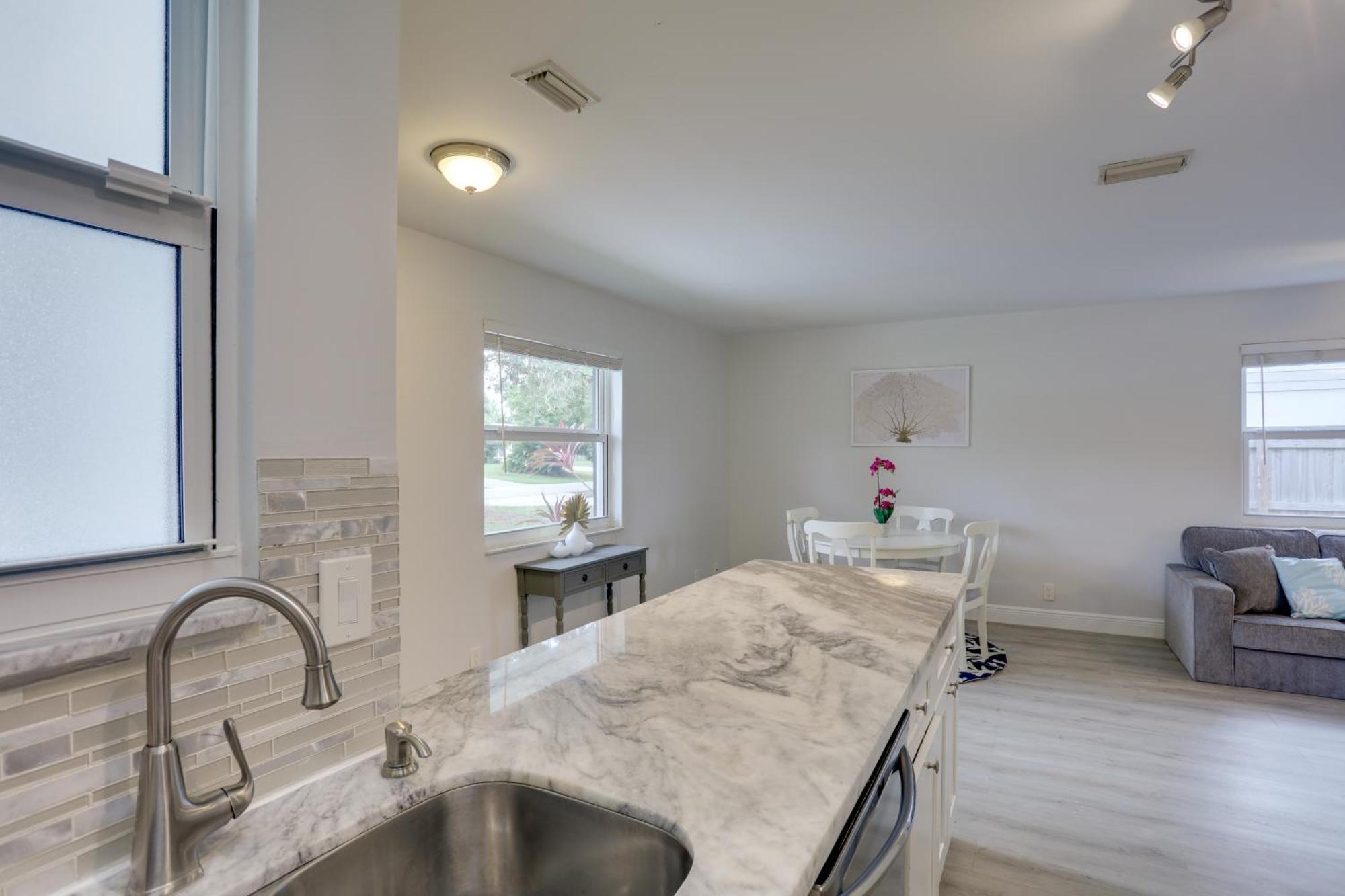 Jupiter Townhome With Patio And Yard About 6 Mi To Beach! エクステリア 写真